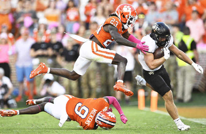 Clemson's defense held Wake Forest to just 239 yards of offense.