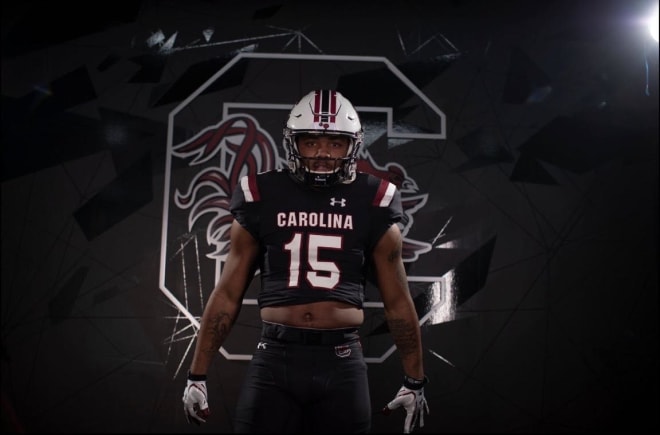 Former Hartsville running back lands an offer from South Carolina Gamecocks.