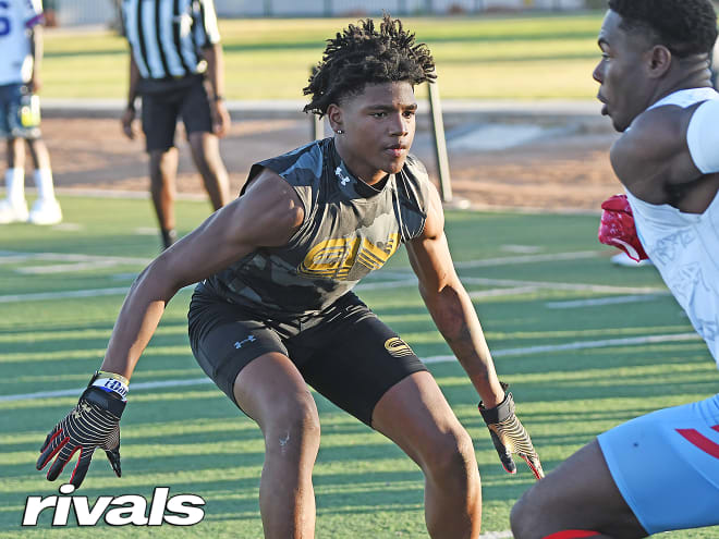 Four-star defensive back Shamar Arnoux included Arkansas in his Top 8 last week.