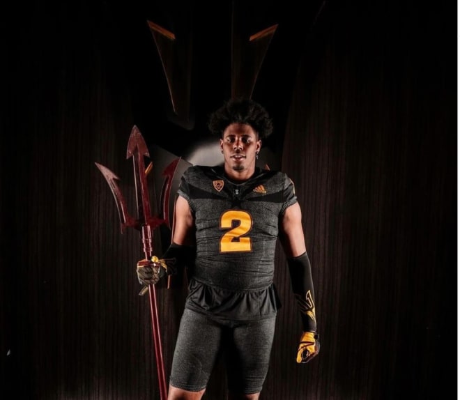 The 6-5 245-pound defensive lineman adds significant length to the Sun Devils’ pass-rushing capabilities (Roman Pitre Twitter)