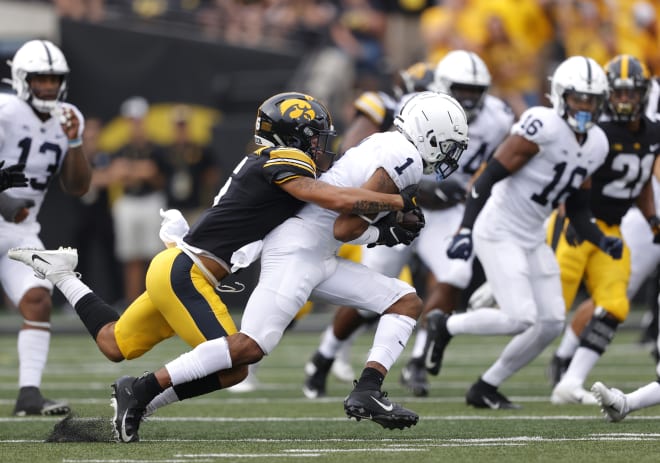 Penn State Nittany Lions football safety Jaquan Brisker made a first-quarter interception