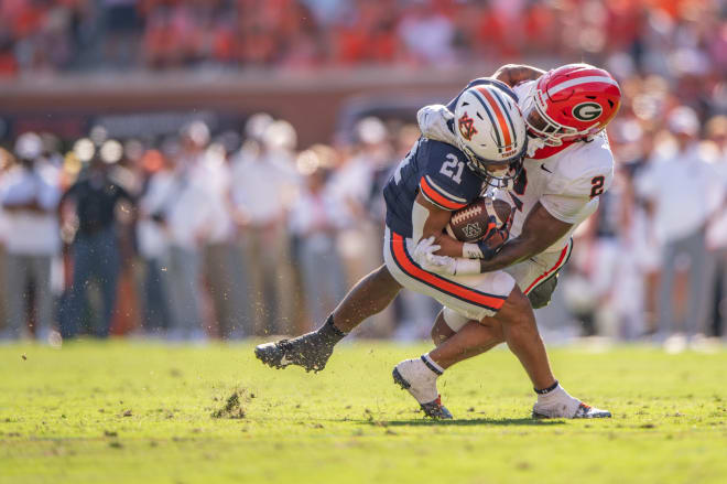 Georgia linebacker Smael Mondon (2). Photo by Kathryn Skeean.