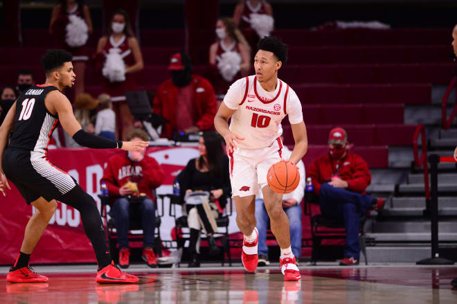 Jaylin Williams had a team-high nine rebounds in Saturday's blowout win over Georgia.