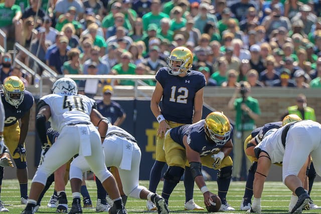 Notre Dame Fighting Irish fifth-year senior quarterback Ian Book