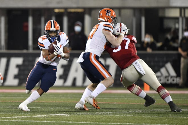 Syracuse freshman running back Sean Tucker