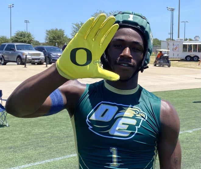 Four-star WR Johntay Cook wore Oregon gloves while leading his DeSoto team to the Texas 7v7 state tournament championship Saturday in College Station, Texas.
