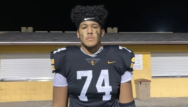 Class of 2023 offensive lineman Kadyn Proctor already holds 14 scholarship offers.