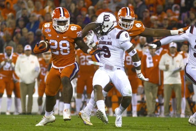 Tavien Feaster (28)