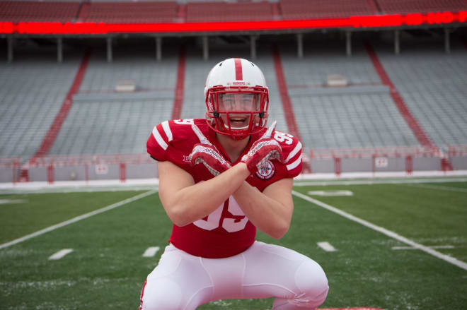 Casey Rogers is Nebraska's second defensive end commitment to their Class of 2018.