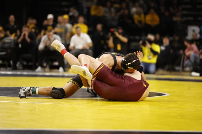 Iowa's Kemerer returns to lineup against Minnesota, wants to enjoy