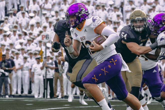 Holton Ahlers and East Carolina fall to Navy 42-10 on Saturday in Annapolis to dip to 1-2 on the season.