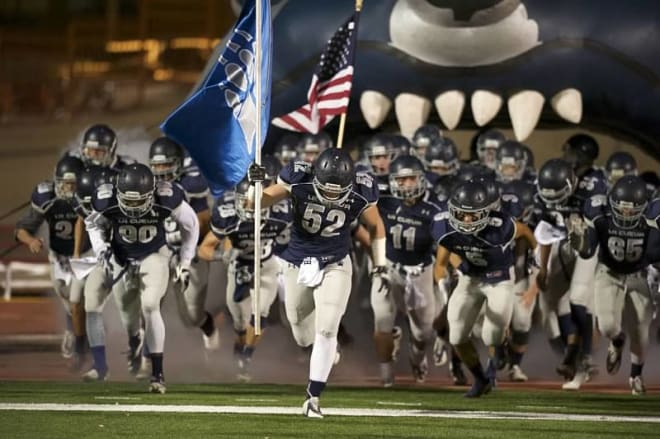 La Cueva High School Football (Albuquerque, NM) | lacuevafootball.com photo