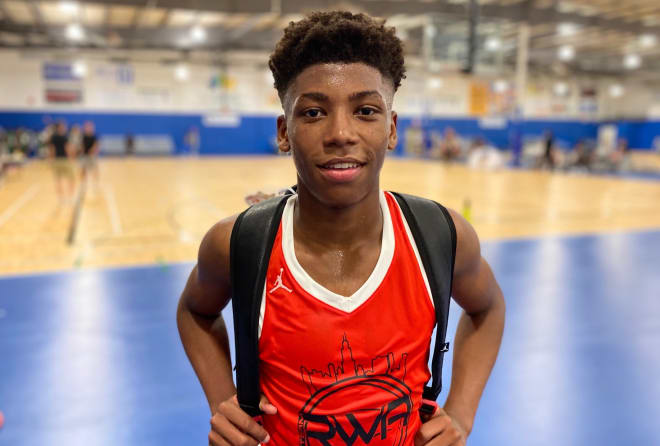 2023 point guard Jeremy Fears is averaging 11 points per game and 3 assists at La Lumiere. 