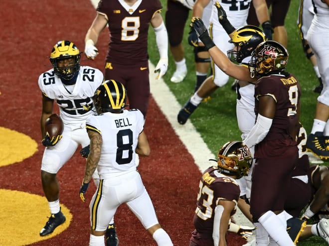 Michigan Wolverines football's Hassan Haskins and Ronnie Bell