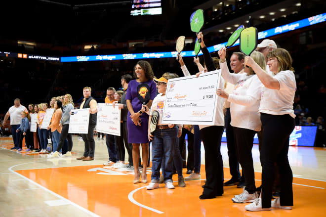 Multiple organizations, including Pickleball for Pat, raised money for 'We Back Pat' Night.