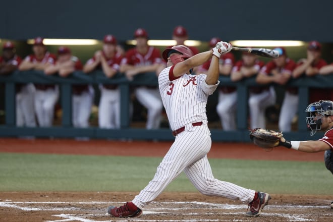 Dominic Tamez had an RBI single in Alabama's big fifth inning Friday night.