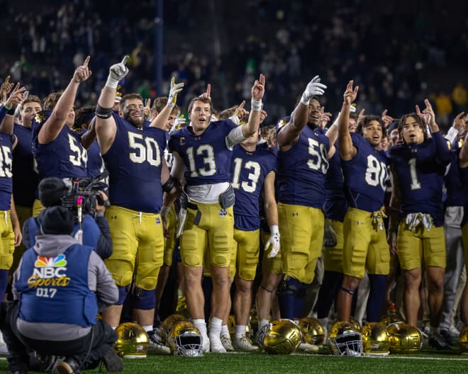 Notre Dame football moves up in the polls and beyond the Kelly comparisons  - InsideNDSports: Notre Dame Fighting Irish Football & Basketball Recruiting