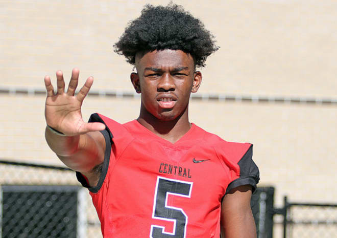 Five-star receiver Justyn Ross now has plenty to think about following January official visits with Auburn and Alabama and an upcoming in-home with Dabo Swinney.