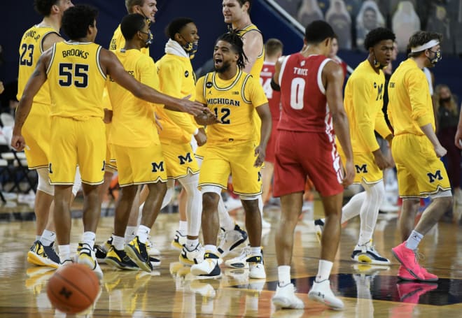 Michigan Wolverines guards Eli Brooks and Mike Smith have the Wolverines humming into the Sweet 16. 