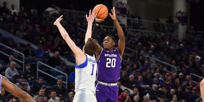 Scottie Lindsey scored 25 points to lead Northwestern to its third straight win.