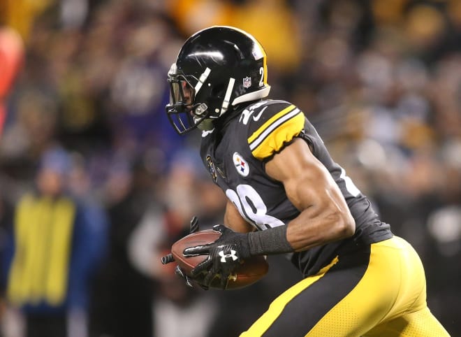Sean Davis recorded a team-high 12 tackles and added an interception in the Steelers' win over Baltimore.