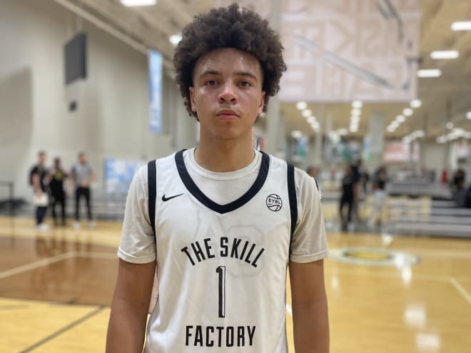 Indiana has been in contact with Elijah Crawford, a 2024 guard out of Georgia.  (@ARosenfeldHoops)