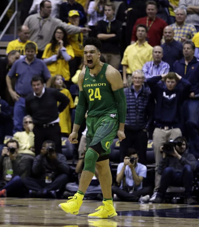 Dillon Brooks once again hit the game winning shot for the Ducks