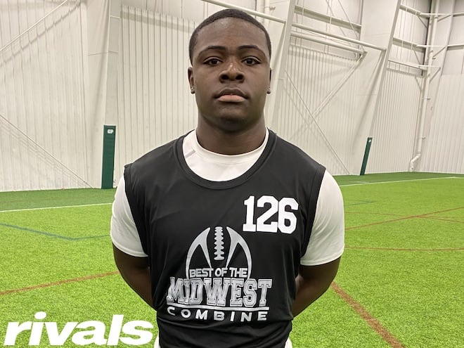 Three-star edge Popeye Williams is a top target for Wisconsin in the 2022 class. 
