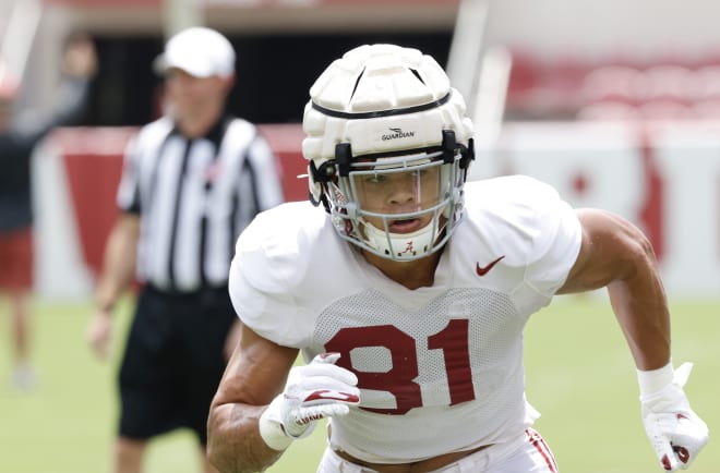 Alabama Crimson Tide tight end Cameron Latu. Photo | Alabama Athletics.