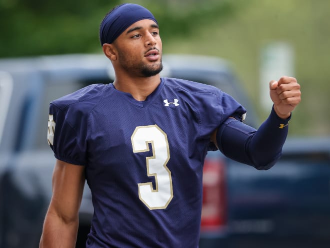 Notre Dame wide receiver Avery Davis wasn't very limited from last year's ACL injury during Friday's practice.
