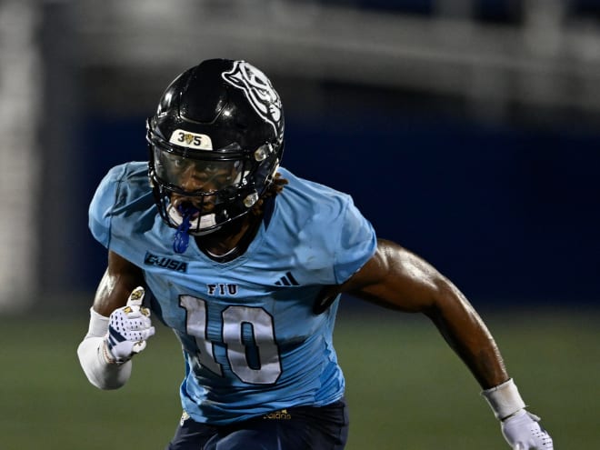 Kris Mitchell, FIU's leading receiver in 2023, has committed to a graduate transfer to Notre Dame.