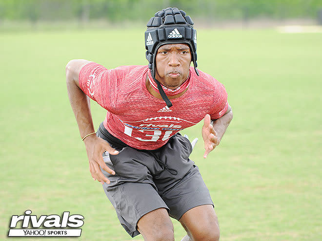 QB or DB, the Army Black Knights are highly interested in 3-star prospect, Jaren Rainey