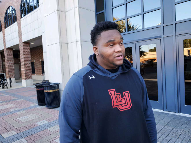 FSU landed a transfer portal offensive lineman Sunday when Bless Harris pledged to the Seminoles.