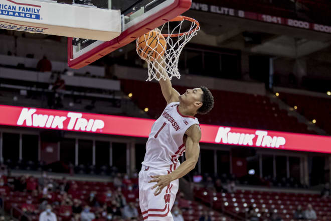 Wisconsin guard Jonathan Davis provided some flare with three steals and some dunks during the Red-White Scrimmage.