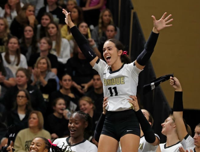 The Purdue Boilermakers bench celebrates during the NCAA women s volleyball match against the Central Florida Knights, Thursday, Sept. 14, 2023, at Holloway Gymnasium in West Lafayette, Ind.