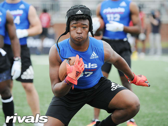 Evan Pryor, the No. 2 ranked RB in the 2021 class, lives in North Carolina now, but he grew up out west in Las Vegas when he was younger.