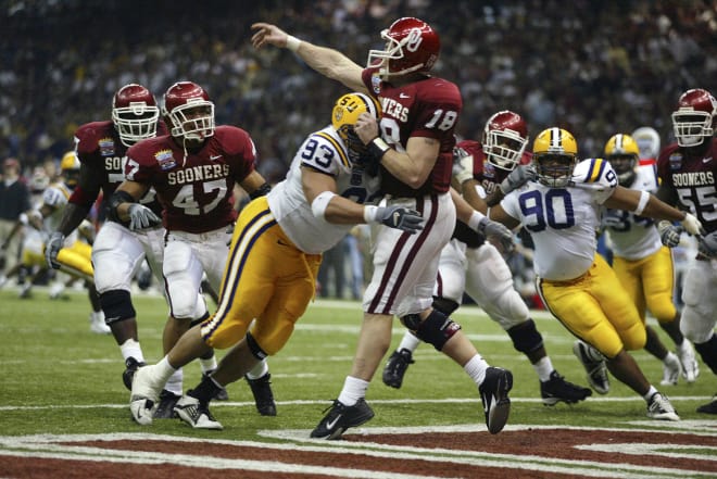 Chad Lavalais hits Jason White in the 2003 BCS National Championship game