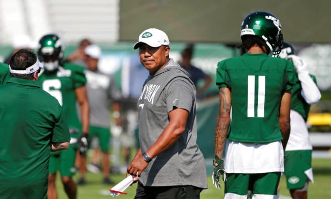 The two-time Super Bowl champion was on the New York Jets staff and was WR's coach at FAU (AP Photo/Seth Wenig, File)