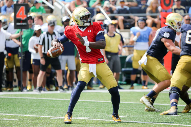 Quarterback Brandon Wimbush prepares for a pass during the New And Gold Game 