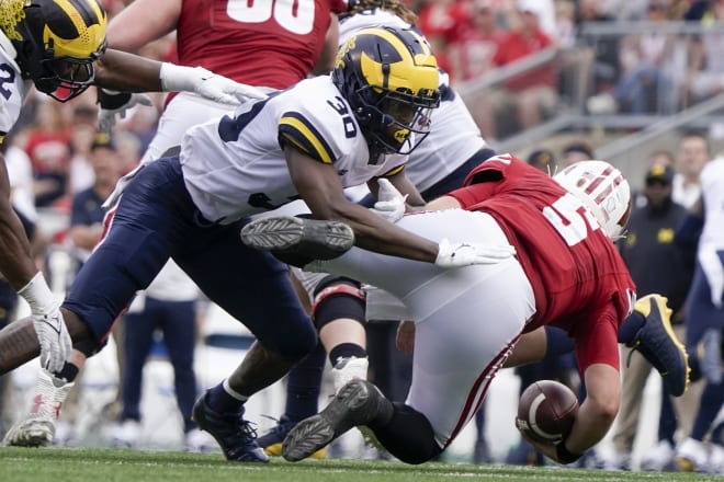 Michigan Wolverines football safety Daxton Hill