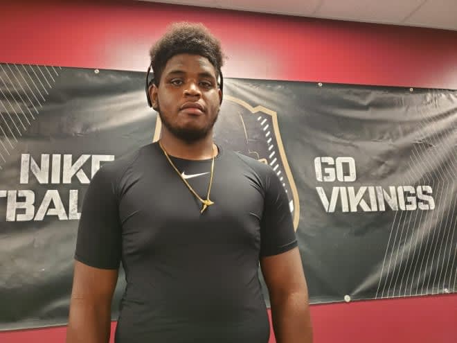 Even before decommitting from South Carolina, Miami Norland OL Issiah Walker said he planned to take an official visit to Florida State.