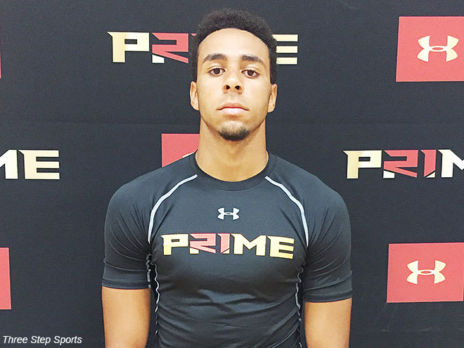 Caden Sterns visited Texas on Saturday and committed to the Longhorns on Sunday. 