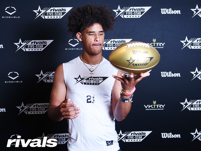 Rivals100 quarterback Dante Moore holds a Michigan Wolverines football recruiting offer.