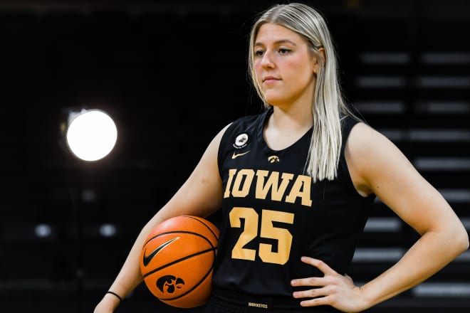 Monika Czinano leads the Iowa post players again this season. 