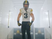 Iowa Hawkeyes football team to wear black pants at Penn State on
