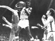 NBA Legends Profile: Bob McAdoo - Tar Heel Times - 9/15/2021